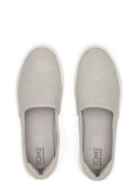 TOMS•Kameron metallic grey suede slip on sneakers 8 NWT